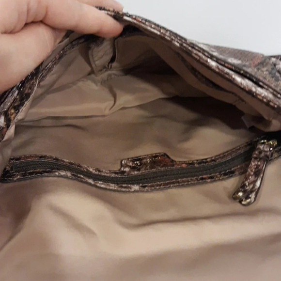 Nine West Snake Skin Crossbody - Picture 5 of 7